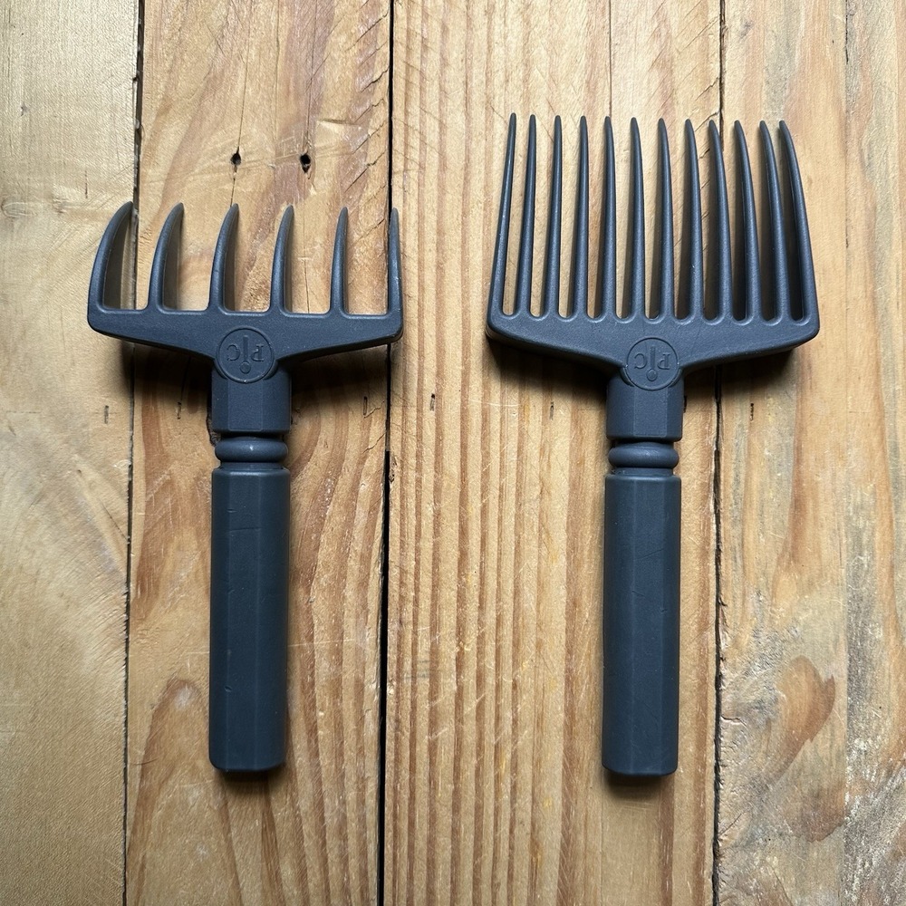 Pampered Chef Quck Shred Meat Forks Interlocking Magnetic Durable